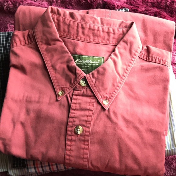 Eddie Bauer Red Short Sleeve Button-Down Shirt - Picture 12 of 13